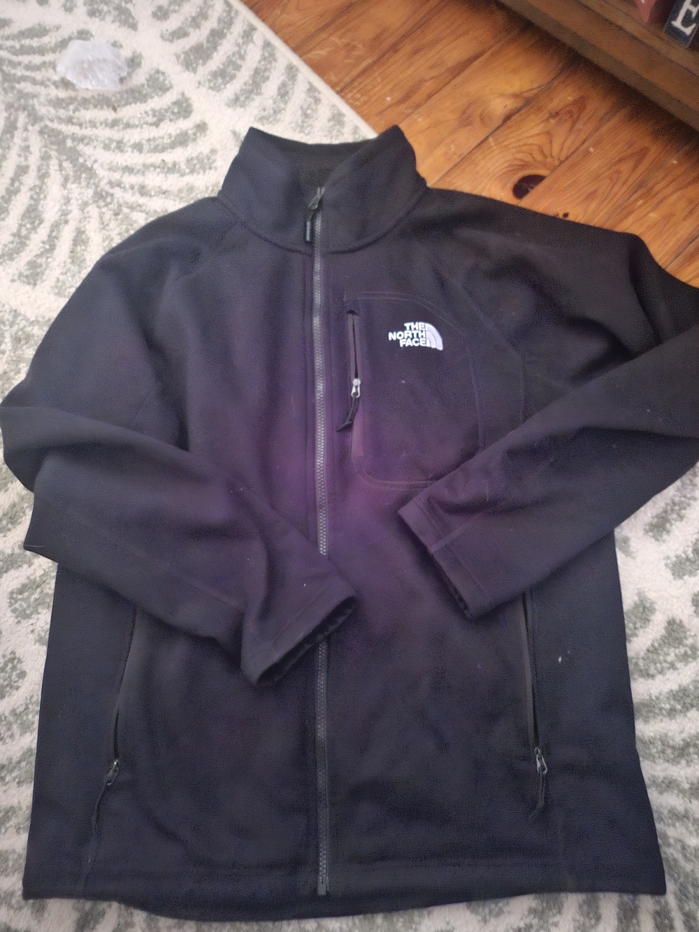 The North Face Men’s Black Full-Zip Fleece Jacket
